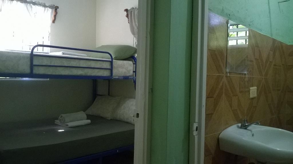 Las Galeras Island Hostel Екстериор снимка